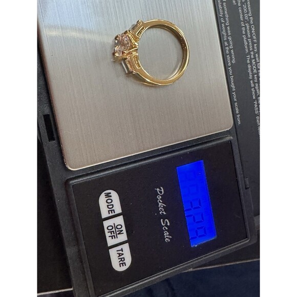 10K Fine Gold Shimmer Modern Comfort Band Ring – Size 8 - Picture 8 of 8